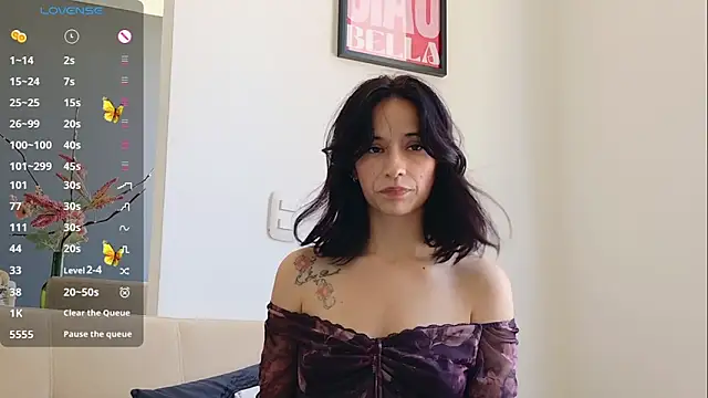 Snapshot of GerberaBlooms77 chatting on 2, 2, 2025 GerberaBlooms77 online show from 2, 2, 2025