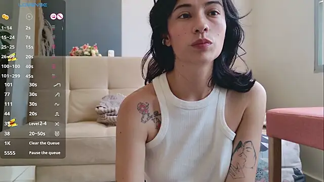 Snapshot of GerberaBlooms77 chatting on 20, 2, 2025 GerberaBlooms77 online show from 20, 2, 2025