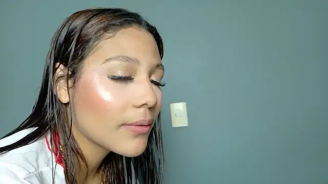 Snapshot of kathymia68 chatting on 5, 10, 2025 kathymia68 online show from 5, 10, 2025