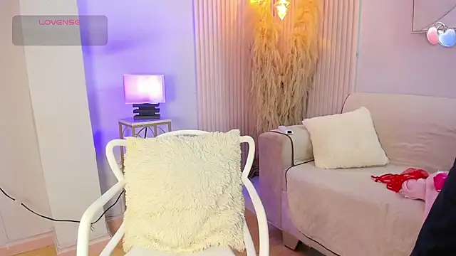 alana rossetti online show from 8, 7, 2026