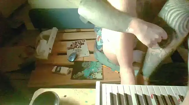 Snapshot of Damn_bro23 chatting on 23, 1, 2025 Damn bro23 online show from 23, 1, 2025