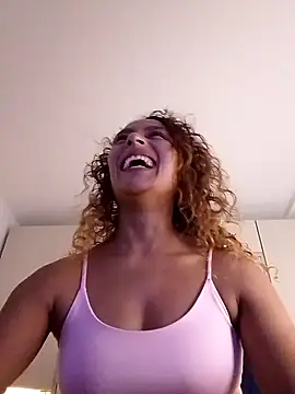 Zoedaniels online show from 10, 3, 2025