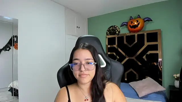 Billie Jhonson  online show from 22, 10, 2025