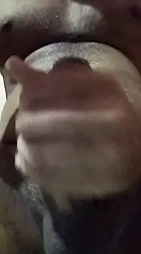 Snapshot of randit7 chatting on 5, 2, 2025 randit7 online show from 5, 2, 2025