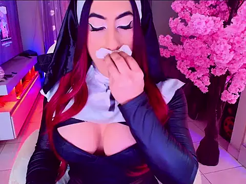 Snapshot of latexgoddes chatting on 31, 10, 2025 latexgoddes online show from 31, 10, 2025