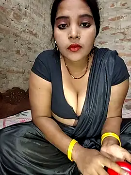 Snapshot of Simrandeshipp chatting on 1, 12, 2025 Simrandeshipp online show from 1, 12, 2025