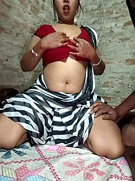 Snapshot of Simrandeshipp chatting on 18, 2, 2026 Simrandeshipp online show from 18, 2, 2026