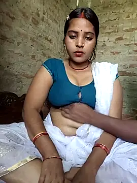 Snapshot of Simrandeshipp chatting on 17, 3, 2026 Simrandeshipp online show from 17, 3, 2026