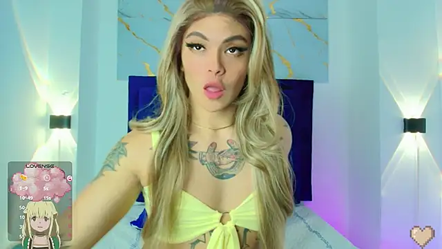 REBECA VALENTINE online show from 11, 2, 2025