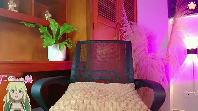 REBECA VALENTINE online show from 9, 3, 2025