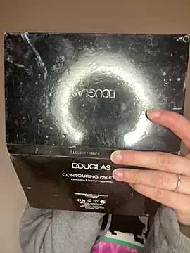 bunnythetailor online show from 30, 1, 2025