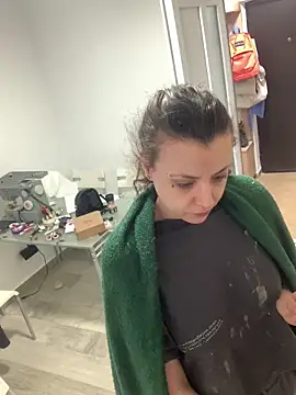 bunnythetailor online show from 30, 4, 2026