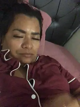 Snapshot of indiazinha69_ chatting on 12, 3, 2026 indiazinha69 online show from 12, 3, 2026