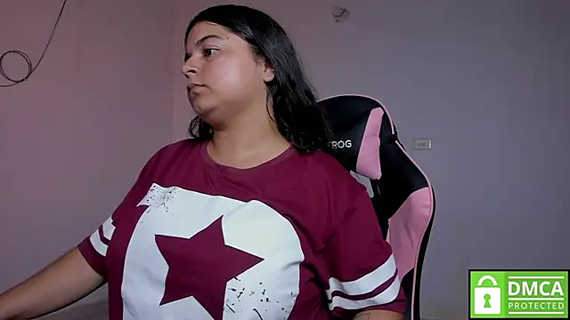 Snapshot of Little_Shaara chatting on 30, 9, 2025 Little Shaara online show from 30, 9, 2025