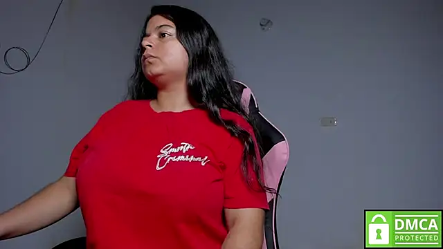 Snapshot of Little_Shaara chatting on 9, 10, 2025 Little Shaara online show from 9, 10, 2025