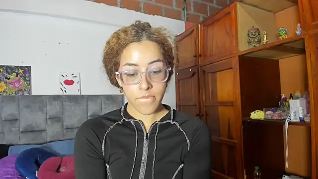 Isangel  online show from 23, 9, 2025