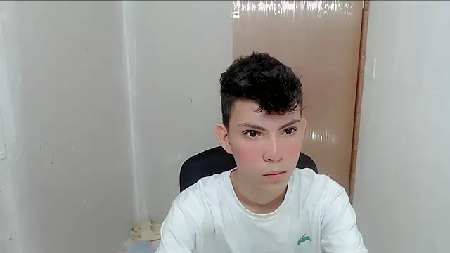 Alexxx lov online show from 25, 1, 2025