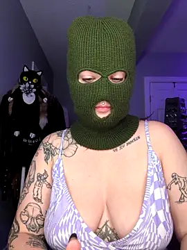 goblingirl888 online show from 8, 10, 2025