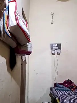 Snapshot of TeluguammayiMahi chatting on 25, 2, 2025 TeluguammayiMahi online show from 25, 2, 2025