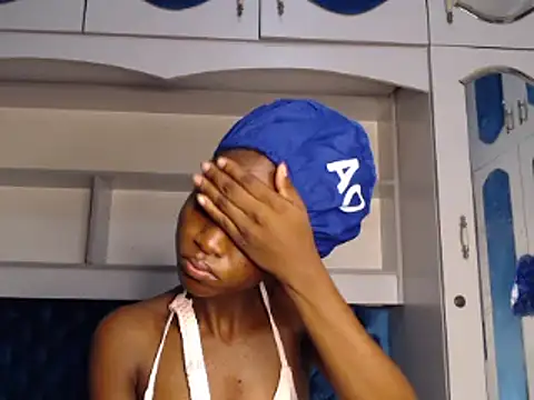 Snapshot of YoungDiva69 chatting on 19, 3, 2025 YoungDiva69 online show from 19, 3, 2025