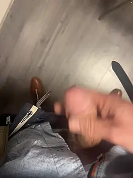 Snapshot of yannusgir33 chatting on 15, 1, 2026 yannusgir33 online show from 15, 1, 2026