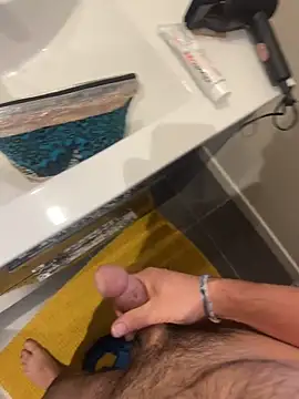 Snapshot of yannusgir33 chatting on 16, 3, 2026 yannusgir33 online show from 16, 3, 2026