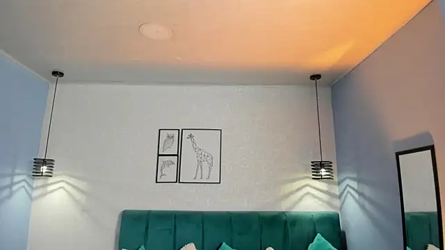 ninna curly online show from 6, 7, 2026