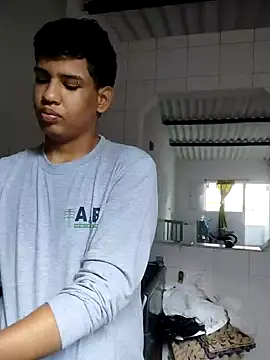 Snapshot of Santiago-Thompson chatting on 13, 2, 2025 Santiago-Thompson online show from 13, 2, 2025