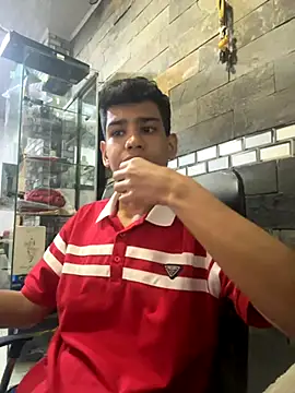 Snapshot of Santiago-Thompson chatting on 13, 10, 2025 Santiago-Thompson online show from 13, 10, 2025