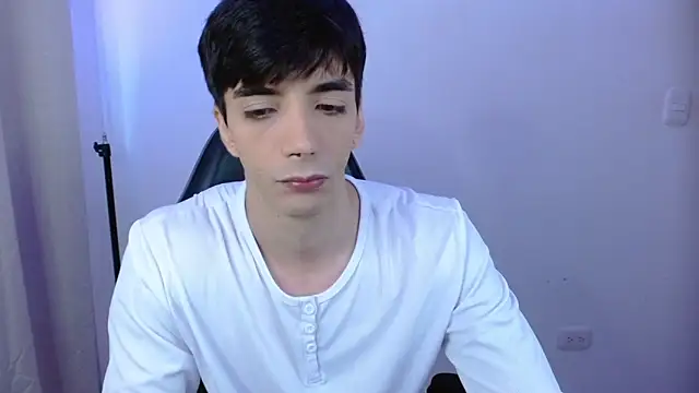 H3ll B0I online show from 13, 3, 2026