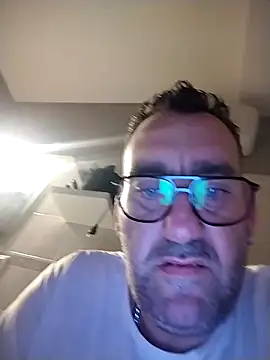 Snapshot of Hardasanut chatting on 14, 11, 2025 Hardasanut online show from 14, 11, 2025