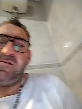 Snapshot of Hardasanut chatting on 15, 11, 2025 Hardasanut online show from 15, 11, 2025