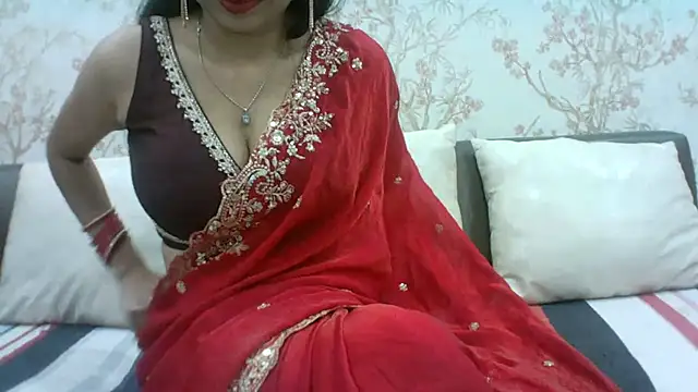 Snapshot of kajal__bhabhi_ chatting on 25, 6, 2026 kajal bhabhi online show from 25, 6, 2026