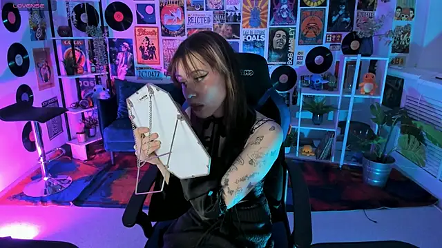 MisaPage online show from 26, 2, 2025