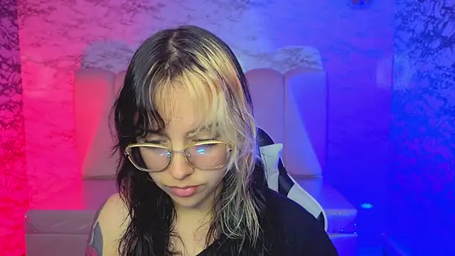 Hela v online show from 21, 3, 2026