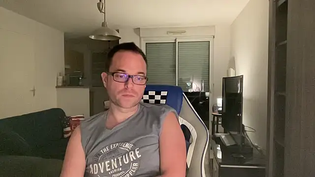 Snapshot of Funnyjul31 chatting on 26, 1, 2025 Funnyjul31 online show from 26, 1, 2025