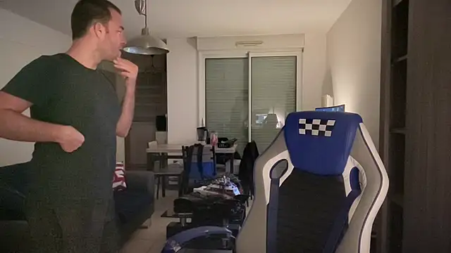 Snapshot of Funnyjul31 chatting on 31, 1, 2025 Funnyjul31 online show from 31, 1, 2025