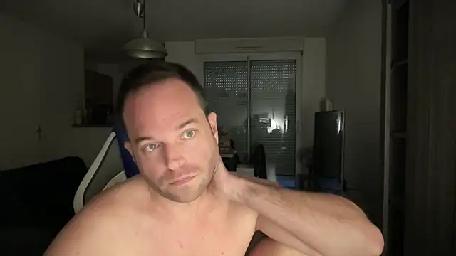 Snapshot of Funnyjul31 chatting on 1, 2, 2025 Funnyjul31 online show from 1, 2, 2025