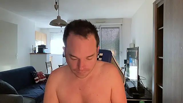 Snapshot of Funnyjul31 chatting on 19, 2, 2025 Funnyjul31 online show from 19, 2, 2025