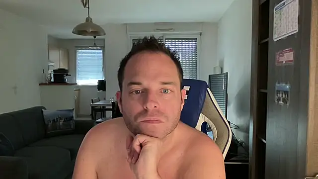 Snapshot of Funnyjul31 chatting on 22, 3, 2025 Funnyjul31 online show from 22, 3, 2025