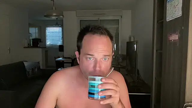 Snapshot of Funnyjul31 chatting on 19, 9, 2025 Funnyjul31 online show from 19, 9, 2025