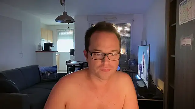 Snapshot of Funnyjul31 chatting on 29, 9, 2025 Funnyjul31 online show from 29, 9, 2025