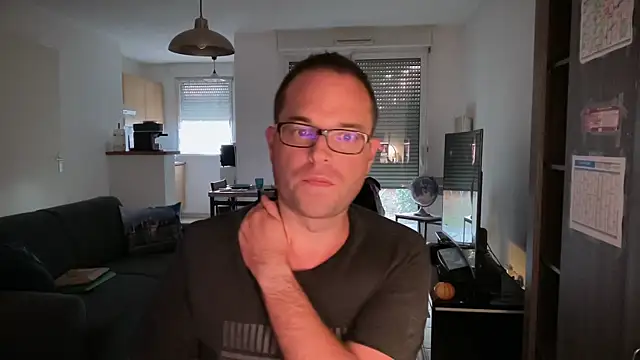 Snapshot of Funnyjul31 chatting on 13, 10, 2025 Funnyjul31 online show from 13, 10, 2025