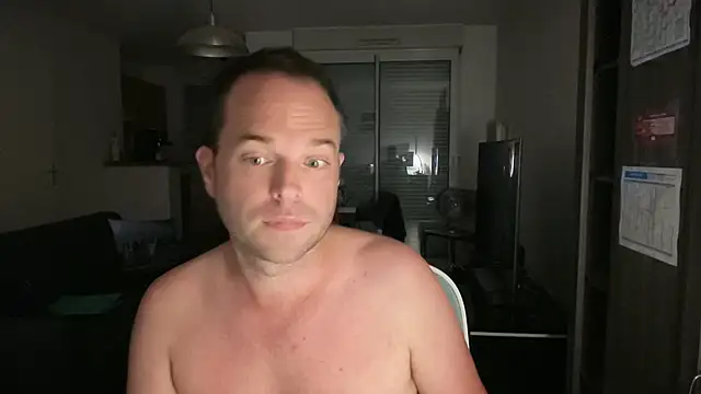 Snapshot of Funnyjul31 chatting on 22, 10, 2025 Funnyjul31 online show from 22, 10, 2025