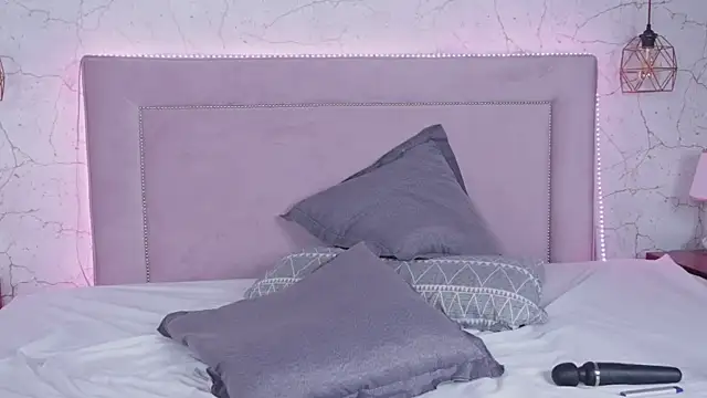 MillaBlis online show from 14, 3, 2025