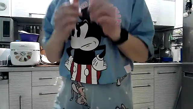 Snapshot of Misssweet_s chatting on 7, 2, 2025 Misssweet s online show from 7, 2, 2025