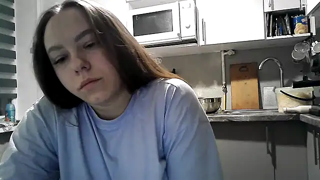 Snapshot of Misssweet_s chatting on 18, 11, 2025 Misssweet s online show from 18, 11, 2025