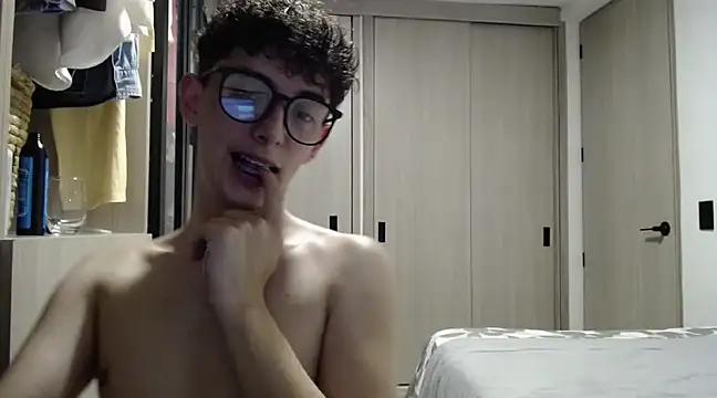 miketwink online show from 17, 3, 2025