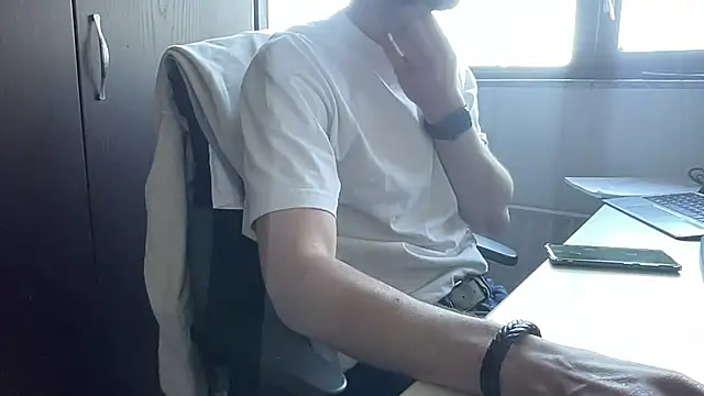 bullyboyy online show from 17, 3, 2025