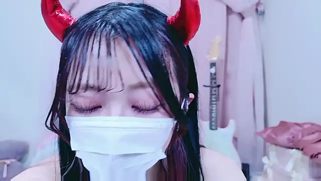 Megu-mimi online show from 5, 12, 2025